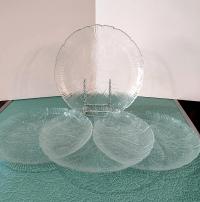 Vintage Arcoroc Canterbury Crocus 10.75 Inch Clear Glass Dinner Plates, Set of 4