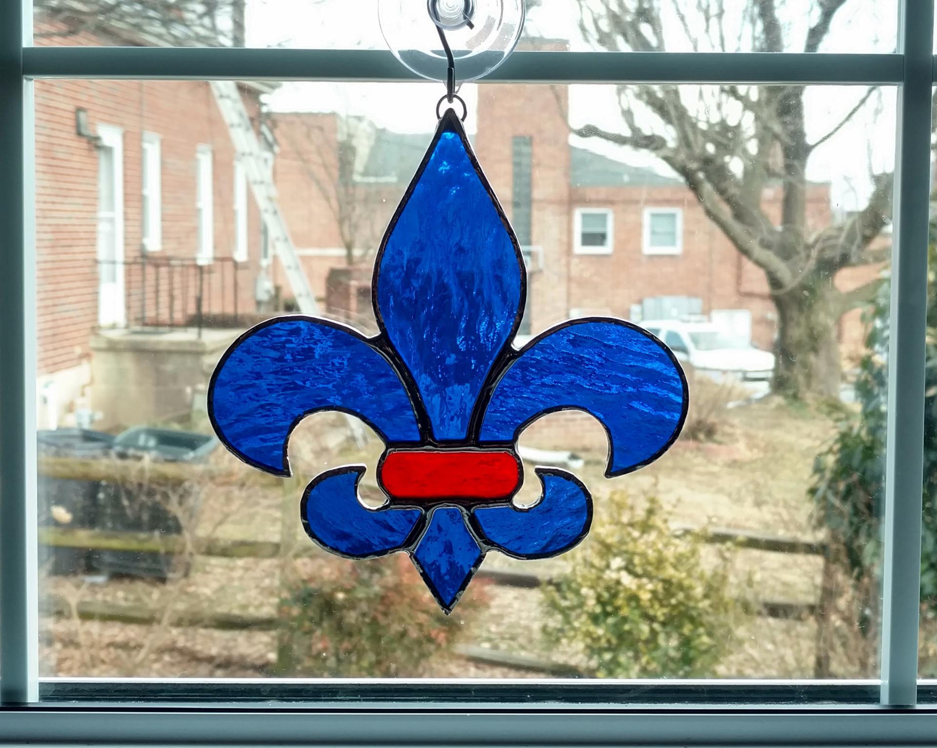 Fleur de Lise Stained Glass outlet