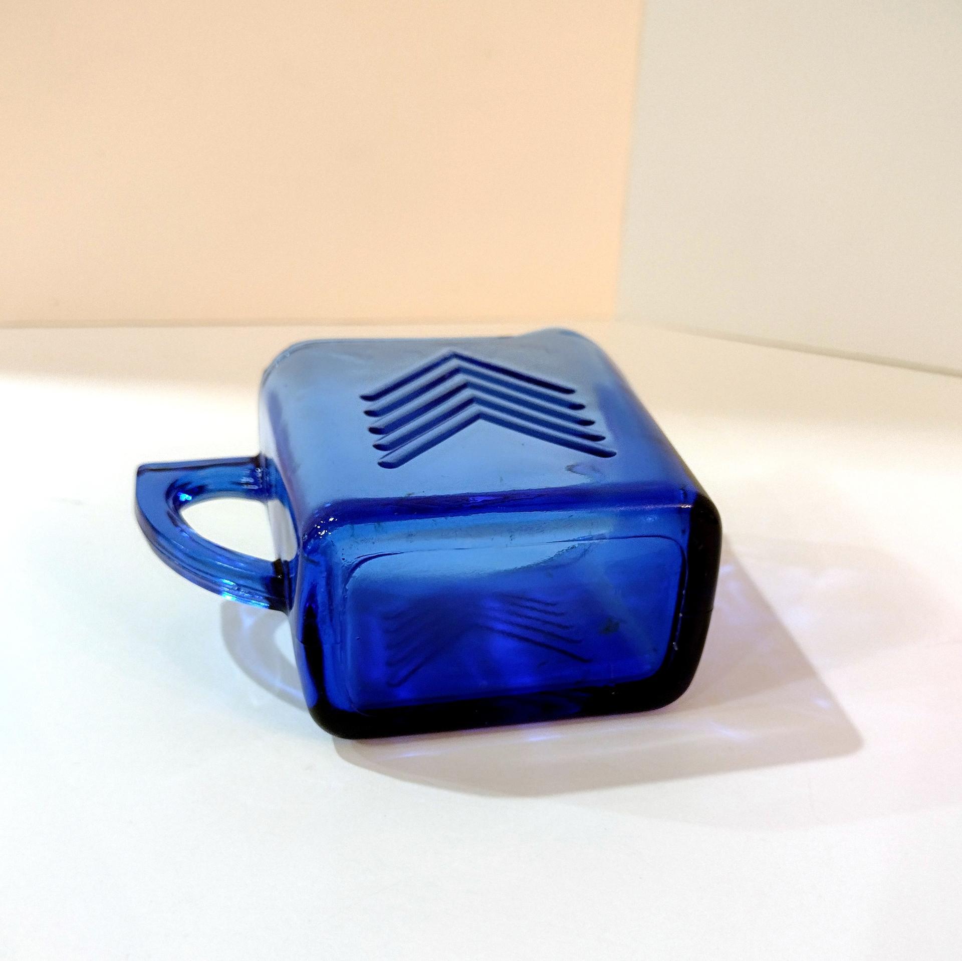 Vintage Hazel Atlas Blue Chevron Pressed Glass Creamer, Vintage Art Deco Milk Pitcher