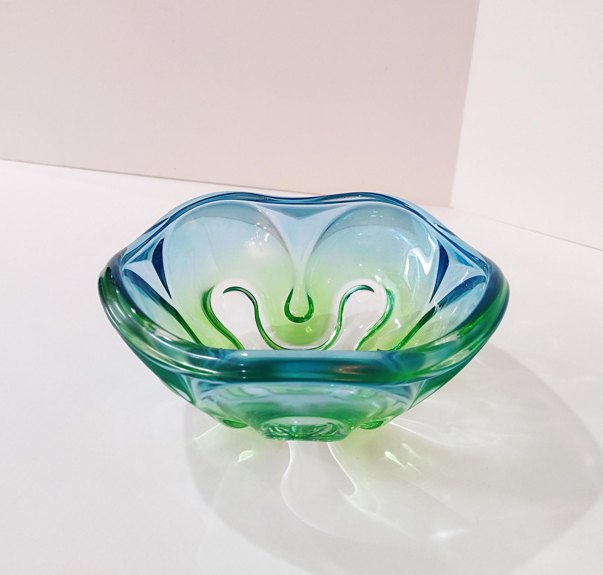 Vintage Mikasa Royal Symphony Blue Green Art Glass 6 Inch Bowl