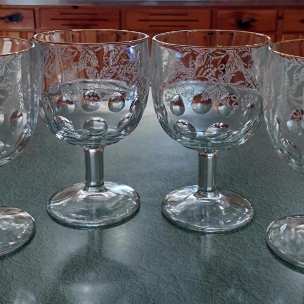 Vintage Bartlett-Collins Gold Rimmed Water Goblets Pattern 806, Thumbprint Raised Grapevine Frosted Water Glass, Set of Four