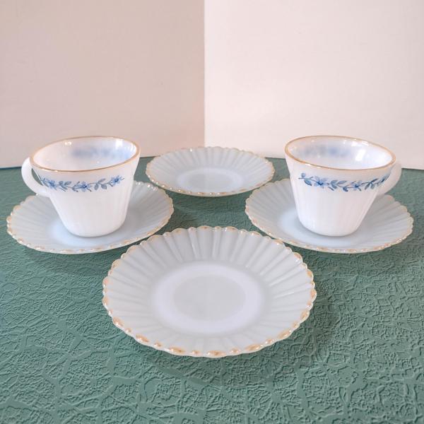 Vintage Termocrisa Blue Dot Floral Tea / Coffee Cups and Saucers