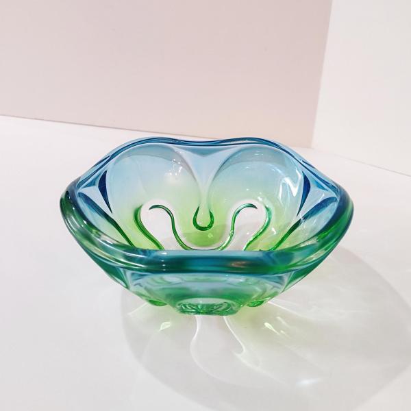Vintage Mikasa Royal Symphony Blue Green Art Glass 6 Inch Bowl