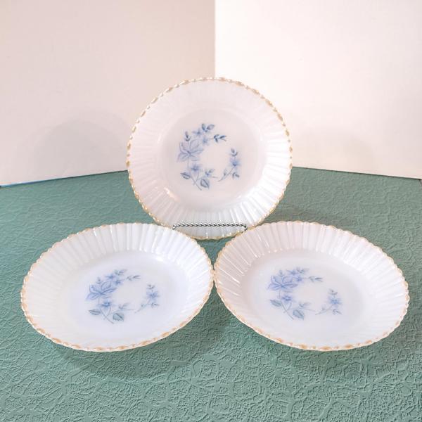 Vintage Termocrisa Blue Dot Floral Bowls, Set of 3